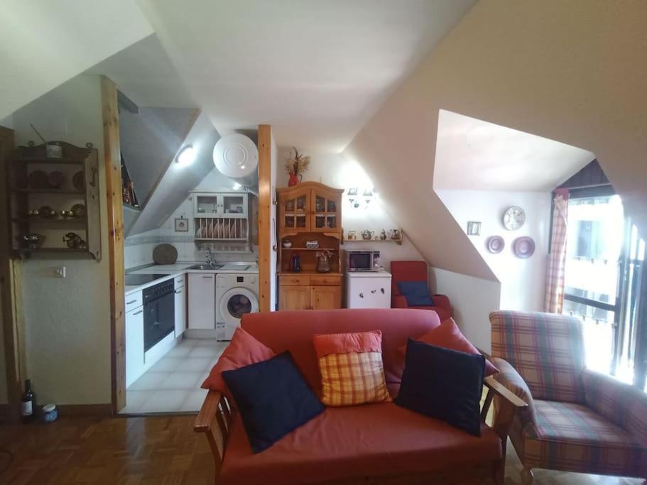 Apartmán Atico En Pleno Pirineo El Pueyo de Jaca Exteriér fotografie